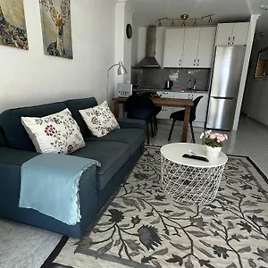 Sunny Tanife By Yumbo Apartamento